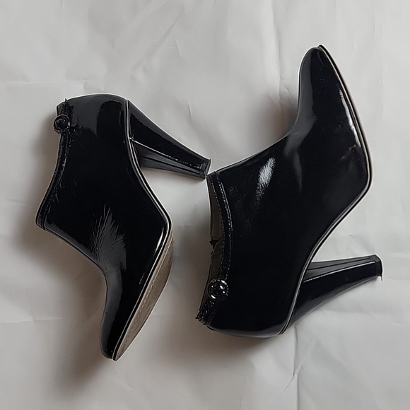 Ted Baker patent leather booties - Picture 1 of 10